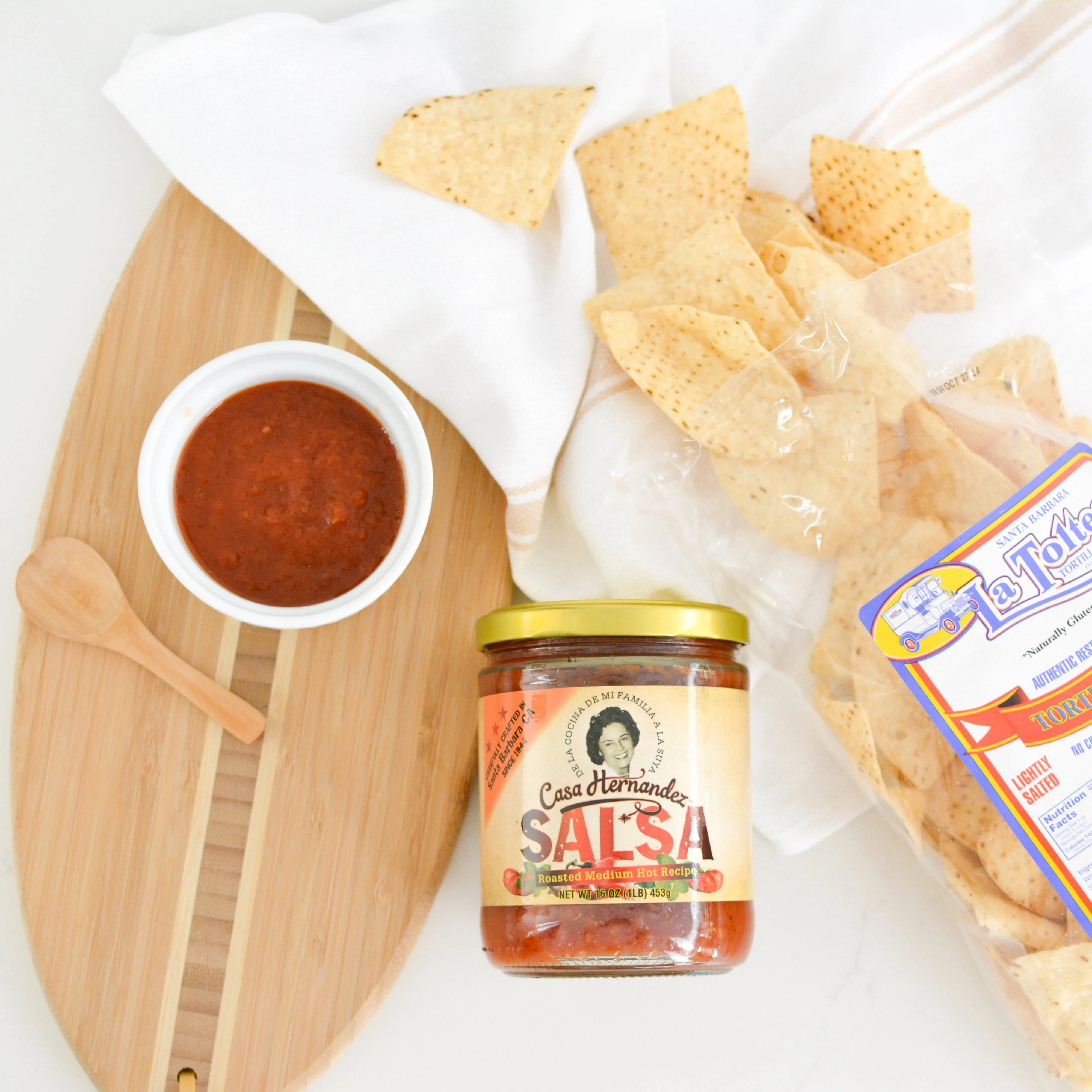 Deluxe Santa Barbara Welcome Tote with Tea Towel - Image 5